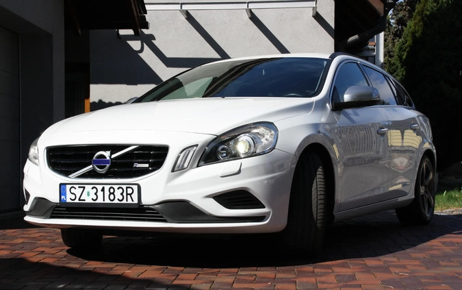 Volvo V60 cena 57000 przebieg: 144000, rok produkcji 2012 z Zabrze małe 466